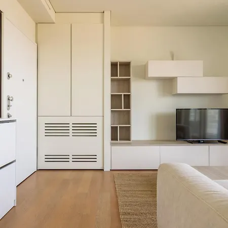 Appartement Luxury Flat With Pool Gym Spa Parking - Unit9b Milaan