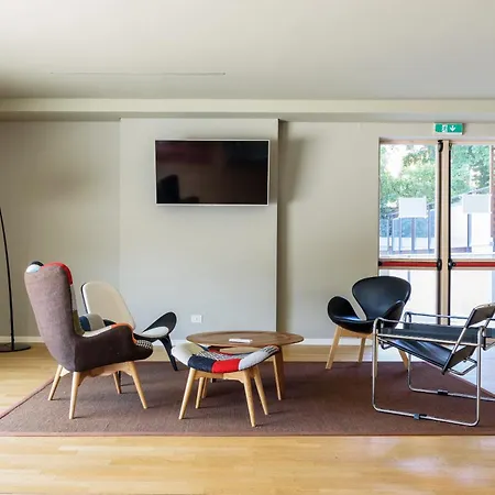 Luxury Flat With Pool Gym Spa Parking - Unit9b * Milaan